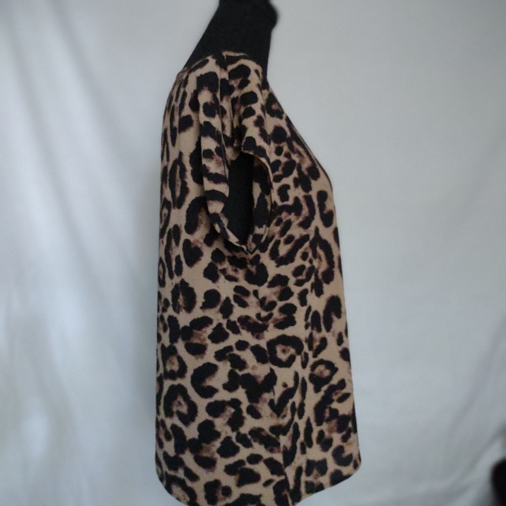 Leopard Print blouse - Picture 2 of 5